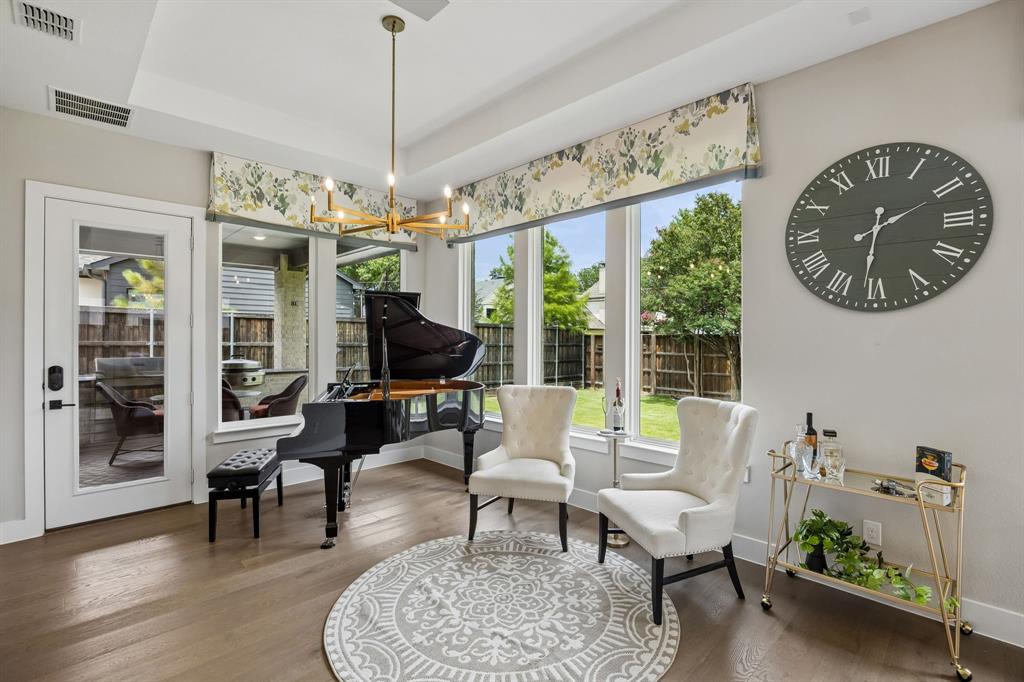 FORESTCREST ESTS - Residential