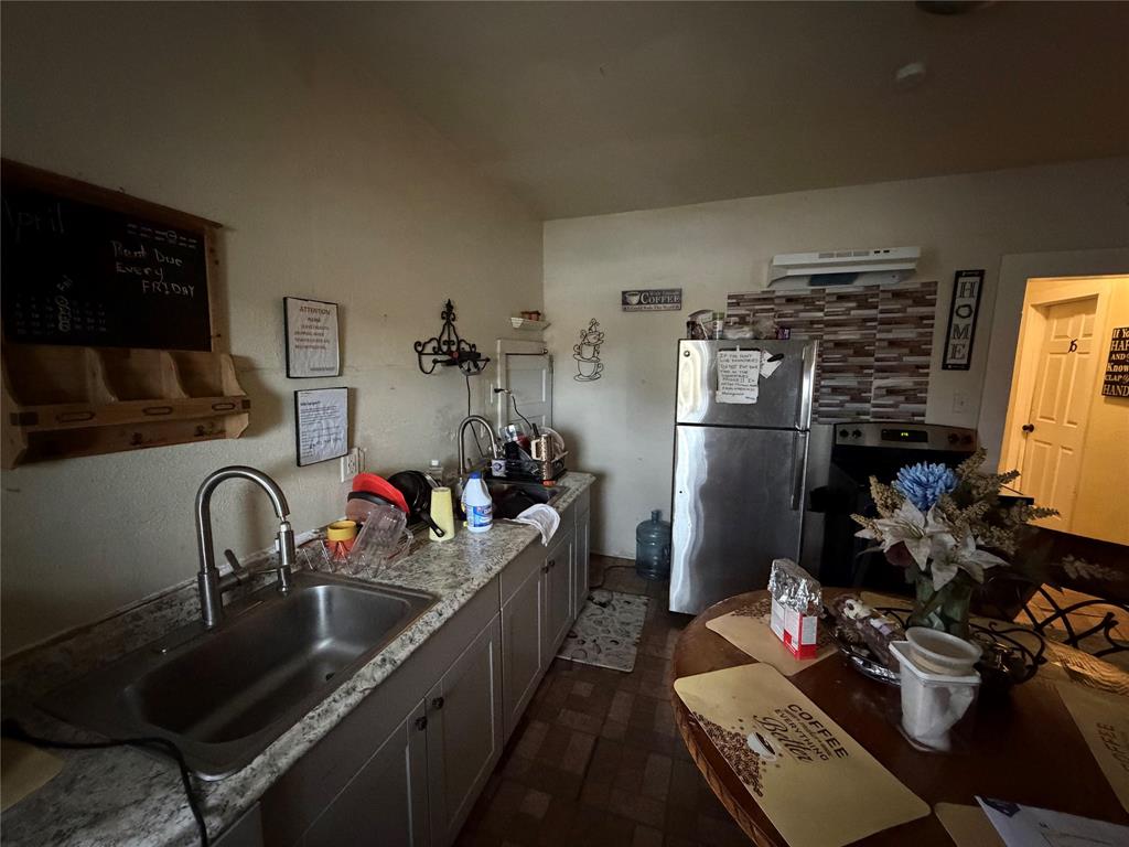 Doerrings W C - Residential Income