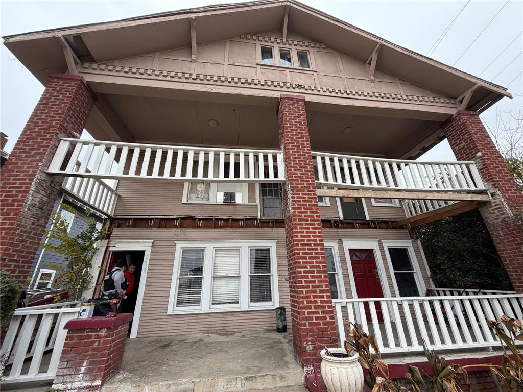 Doerrings W C - Residential Income