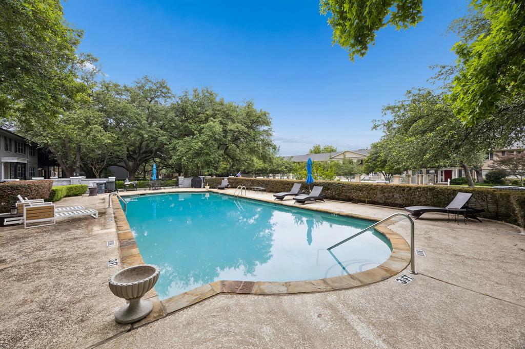 Condo Fontainbleau - Residential
