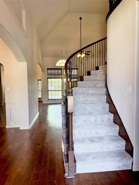 PRESIDIO WEST - Residential