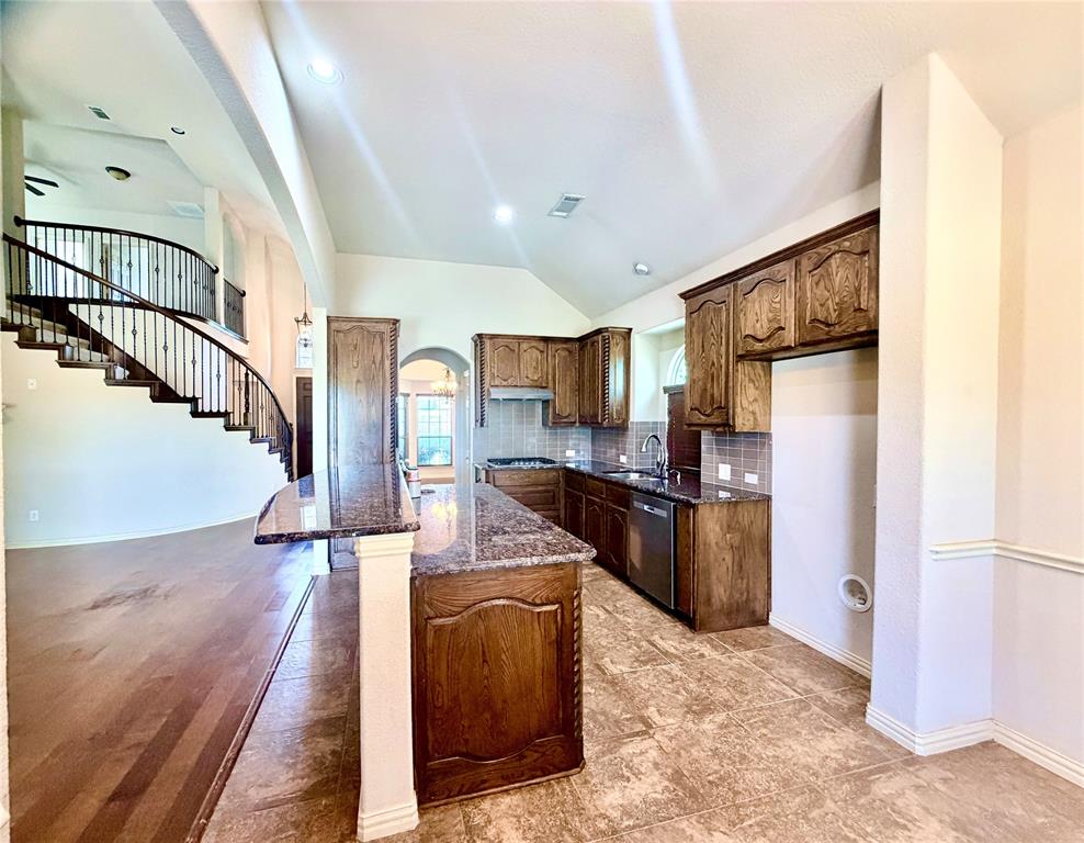 PRESIDIO WEST - Residential