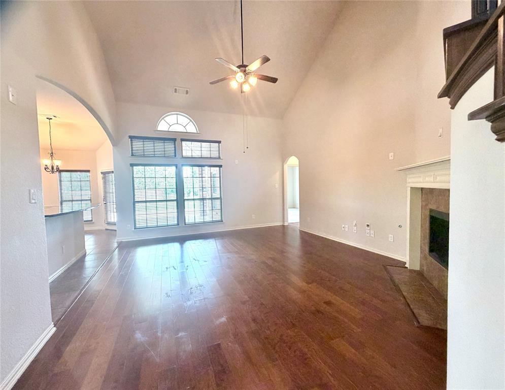 PRESIDIO WEST - Residential