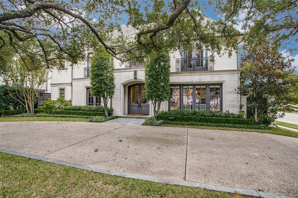 Windsor Place - Residential