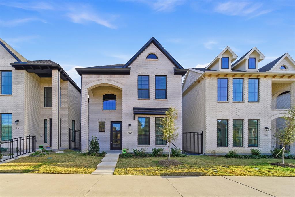 The Denali floor plan is a stunning two-story home that offers a spacious and open layout for comfortable living. This floor plan covers an area of 2299 sqft, providing plenty of room for a family to grow and entertain. The home features three bedrooms, each with a private bathroom, and a half bath on the main floor for guests. As you enter the home, you are greeted with an inviting foyer that leads to a large and airy great room. The great room offers an abundance of natural light and is open to the kitchen and dining area, making it the perfect space for family gatherings and entertaining. The kitchen boasts an oversized island with seating, perfect for casual meals or additional prep space when cooking. The kitchen also features a walk-in pantry and ample cabinet space for all your storage needs. The Denali floor plan includes a convenient mudroom located off the rear entry garage, offering a dedicated space for shoes, coats, and backpacks. Additionally, the home includes a covered patio, providing a relaxing outdoor space to enjoy the beautiful weather. Upstairs, you'll find the primary suite with a spacious bedroom, walk-in closet, and a luxurious ensuite bathroom featuring a dual sink vanity, soaking tub, and separate shower. The two additional bedrooms each have their own private bathroom, ensuring privacy and comfort for all. Overall, the Denali floor plan offers a modern and functional design, perfect for those looking for a spacious and comfortable home with plenty of room to entertain and relax.