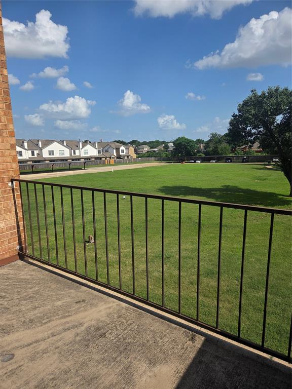 Oak Creek Condo - Residential