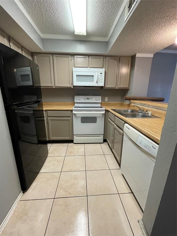 Richland Trace Condos - Residential