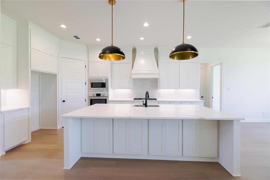 Whitestone Heights Add - Residential