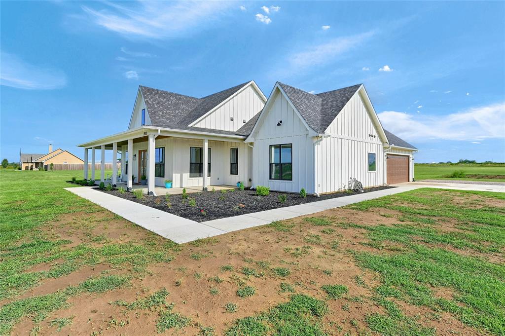 SUNRISE ACRES - Residential