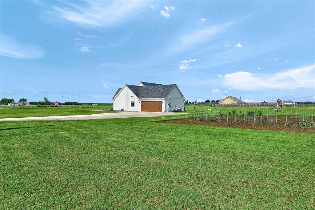 SUNRISE ACRES - Residential