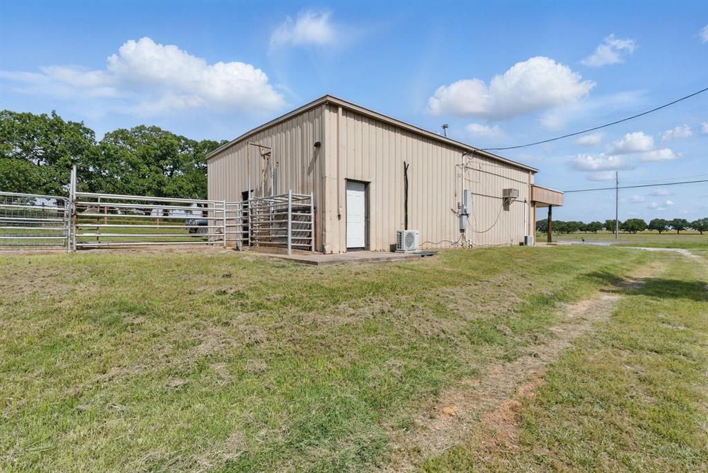 H&Tc 227 - Commercial Sale