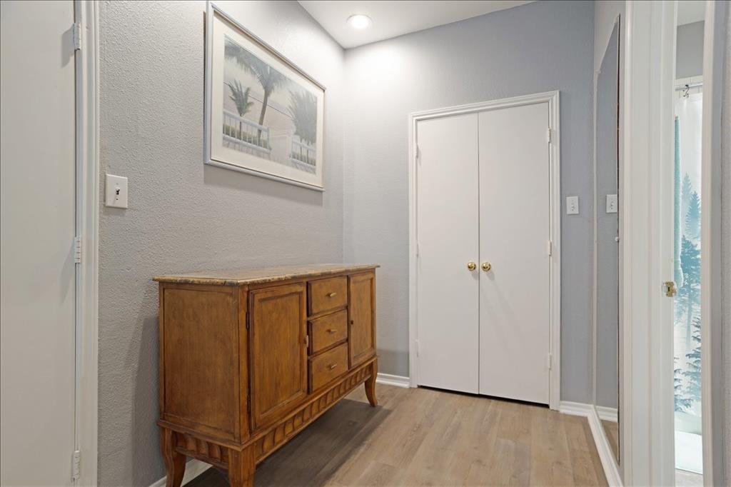 Tanglewood I Condo Bldg D - Residential
