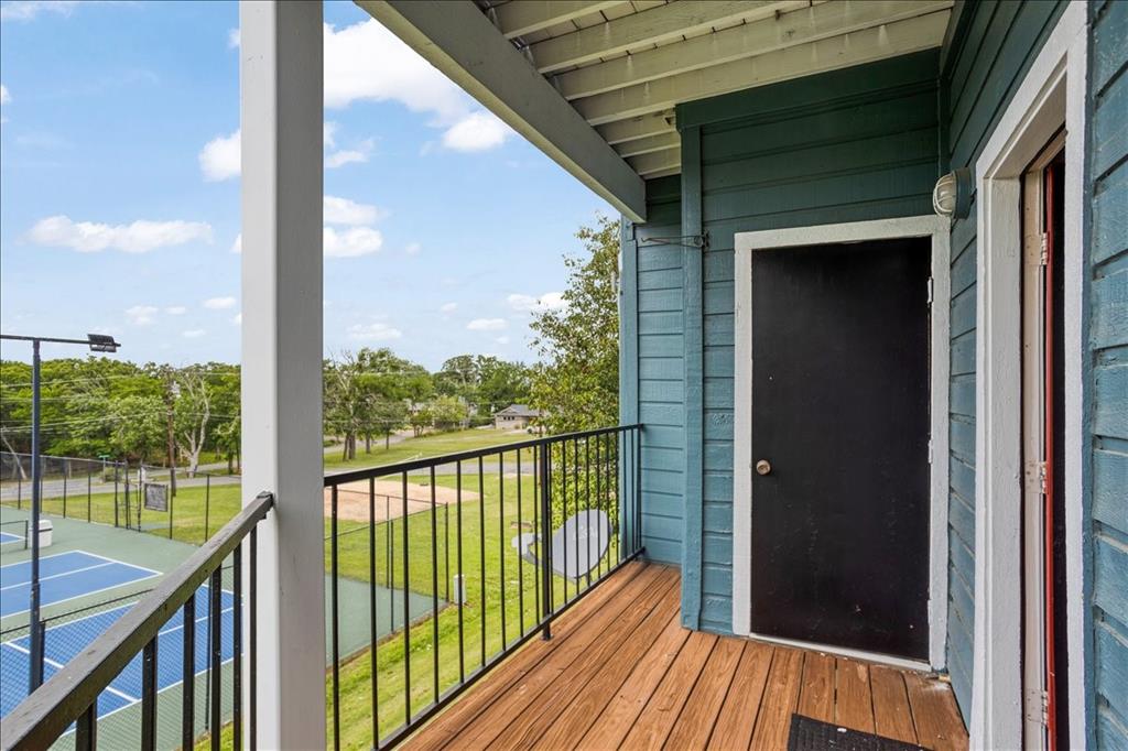Tanglewood I Condo Bldg D - Residential