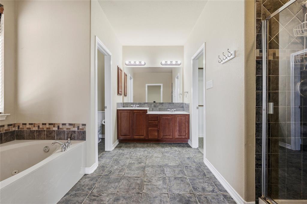 Lee Rays Place - Residential