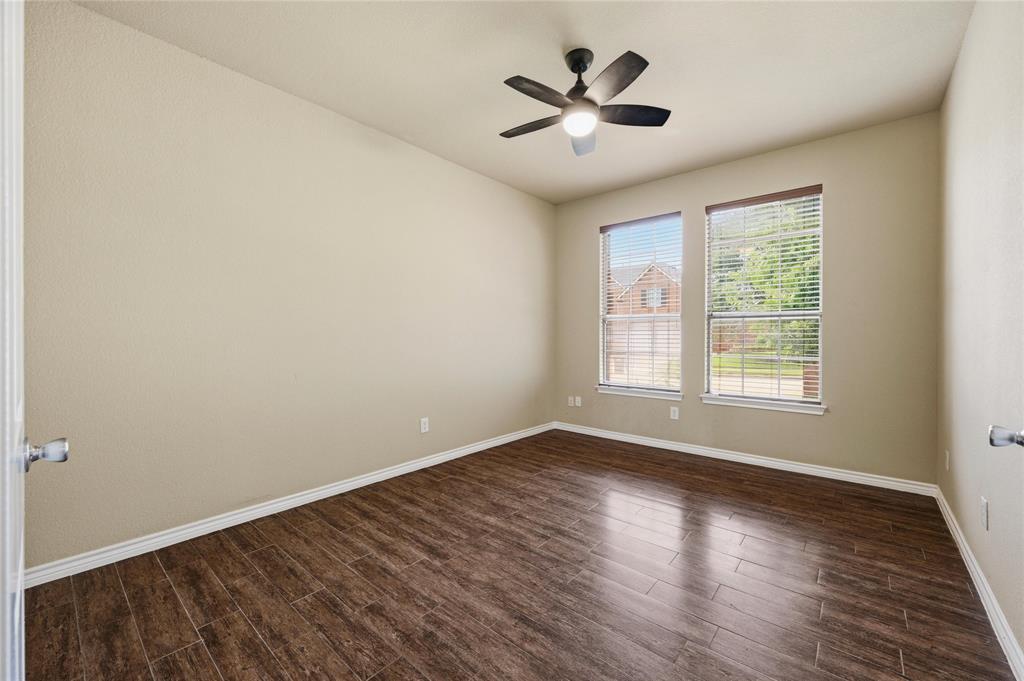 Lee Rays Place - Residential