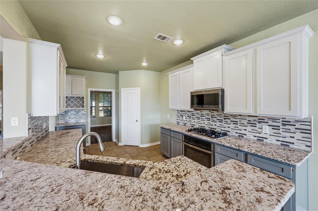 Lee Rays Place - Residential