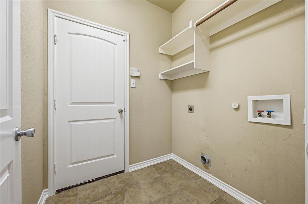 Lee Rays Place - Residential