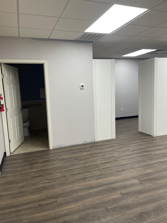 none - Commercial Lease