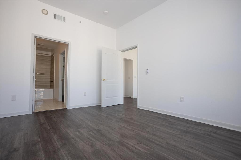 Renaissance On Turtle Creek Condo - Residential