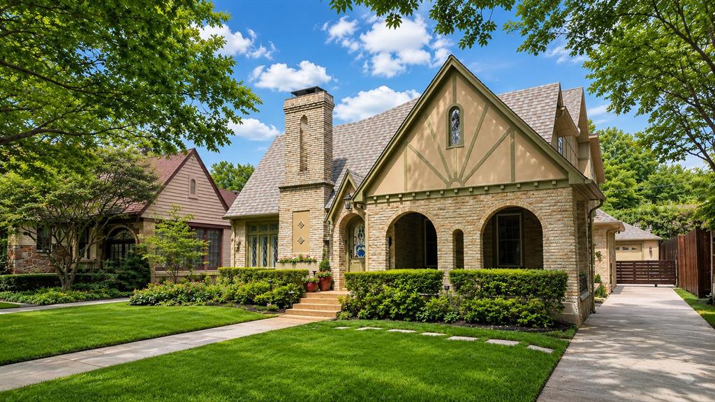 Country Club Estates - Residential