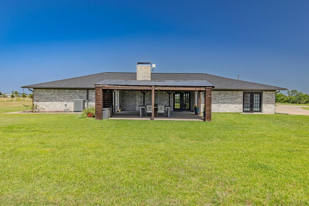 WINNIE MARTIN - Residential