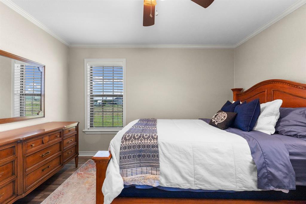 WINNIE MARTIN - Residential