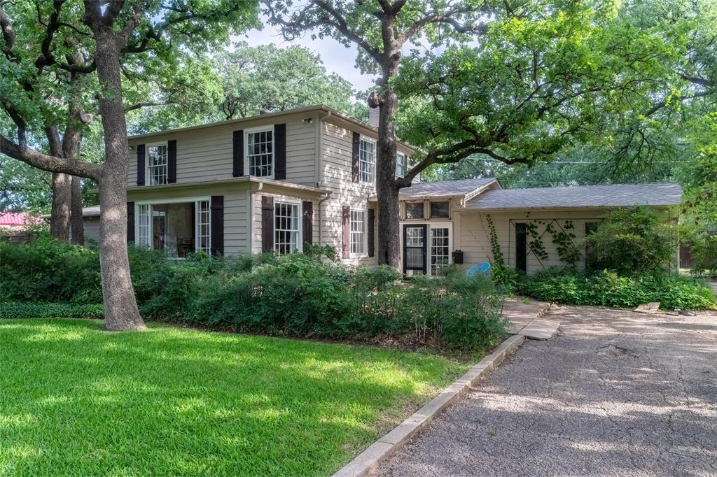 Lewis T E Place Add - Residential