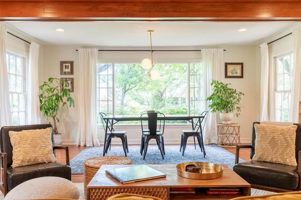 Lewis T E Place Add - Residential