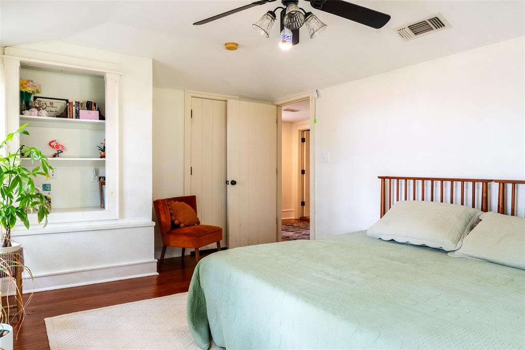 Lewis T E Place Add - Residential