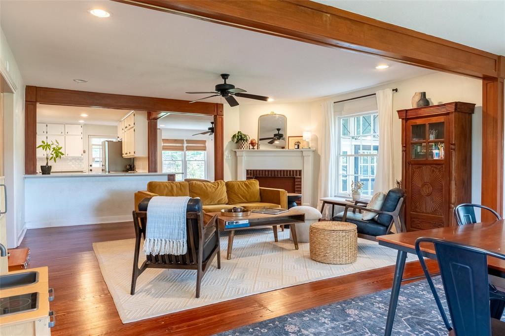 Lewis T E Place Add - Residential