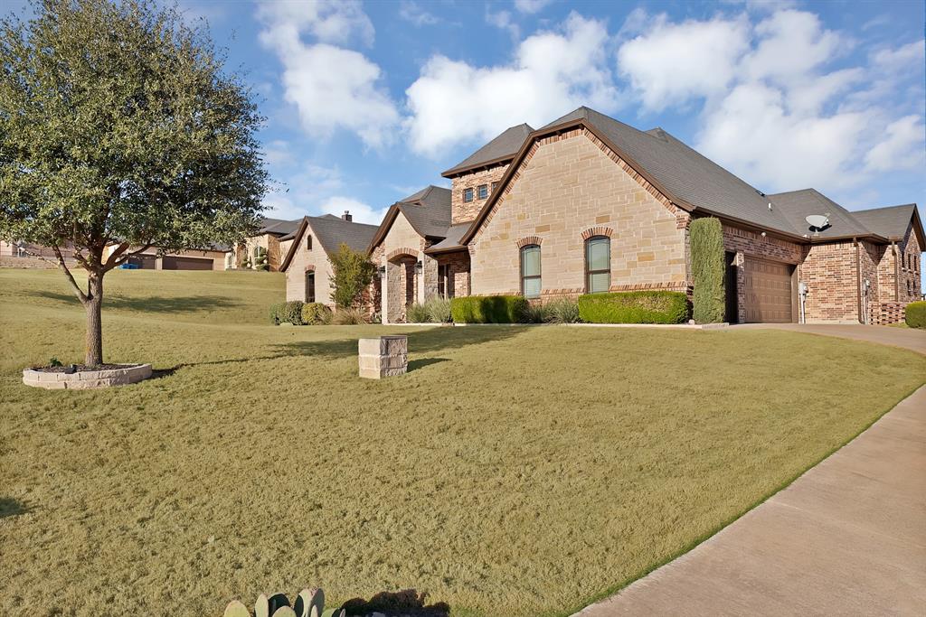 Bella Flora - Residential