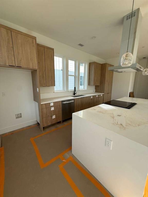 MAPLEWOOD NO 1 - Residential Income