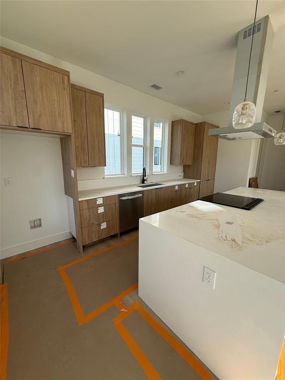 MAPLEWOOD NO 1 - Residential Income