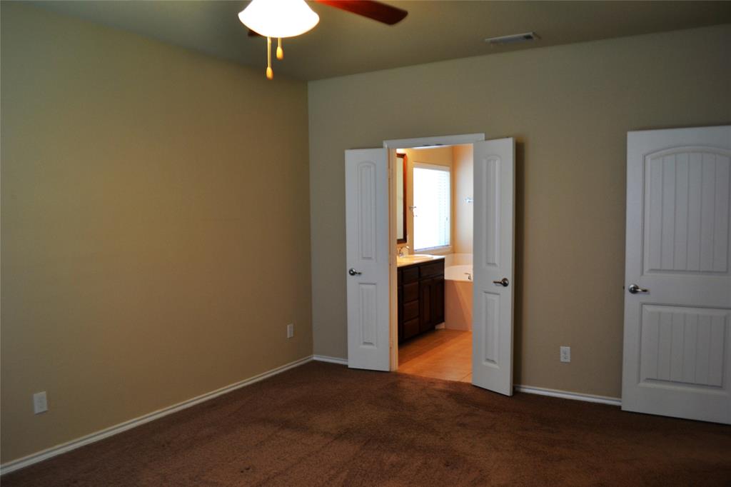 Rolling Meadows Fort Worth - Residential Lease