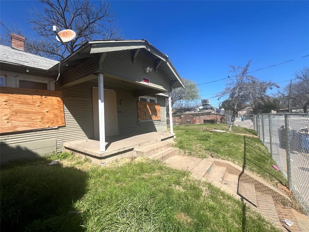 South Side - Commercial Sale