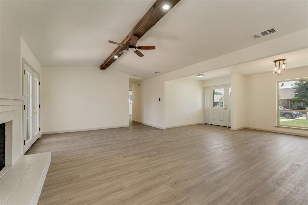 SPRING RIDGE 4 - Residential