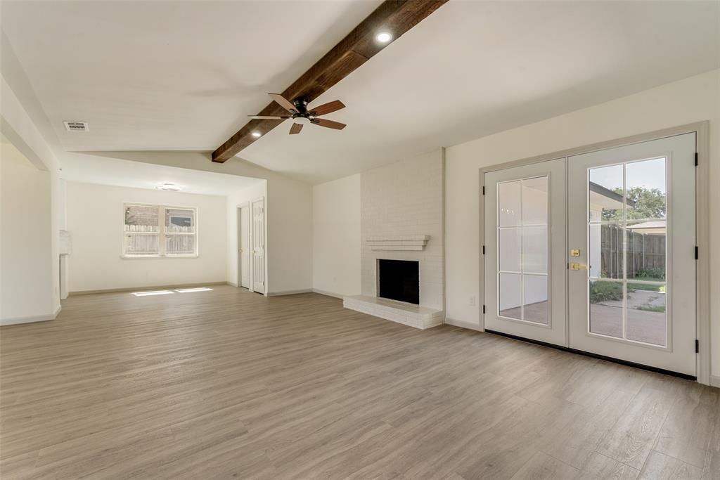 SPRING RIDGE 4 - Residential