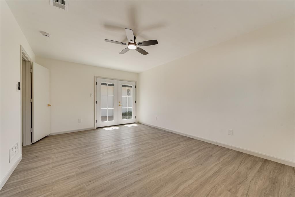 SPRING RIDGE 4 - Residential