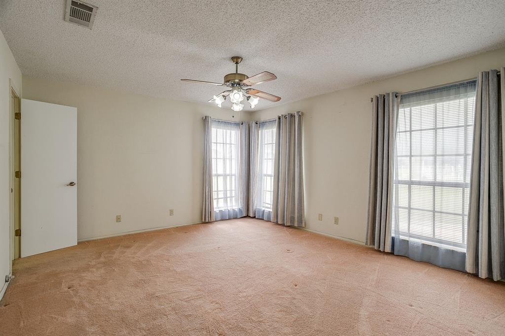 W WEATHERHEAD - Residential