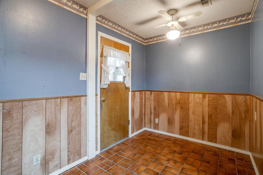 W WEATHERHEAD - Residential
