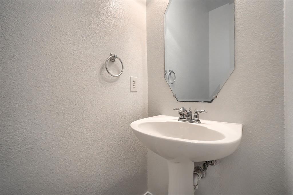 Fountainview Ph Three - Residential