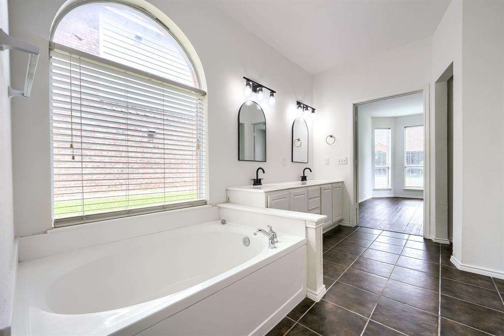 Fountainview Ph Three - Residential