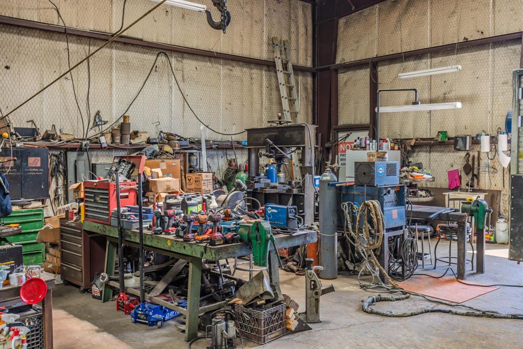 MORRIS, MARY SURVEY - Commercial Sale