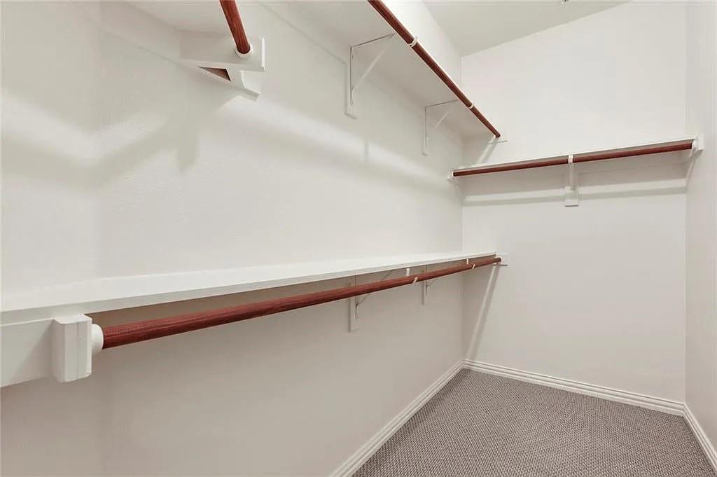 Castle Hills - Residential Lease