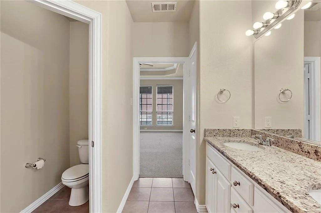 Castle Hills - Residential Lease
