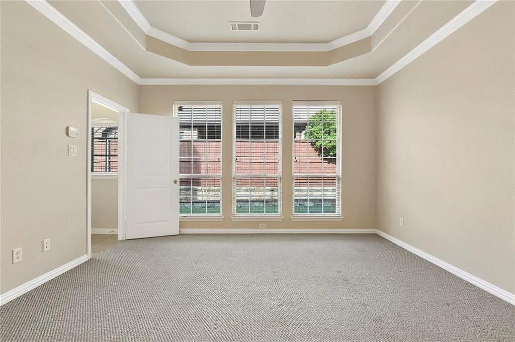 Castle Hills - Residential Lease