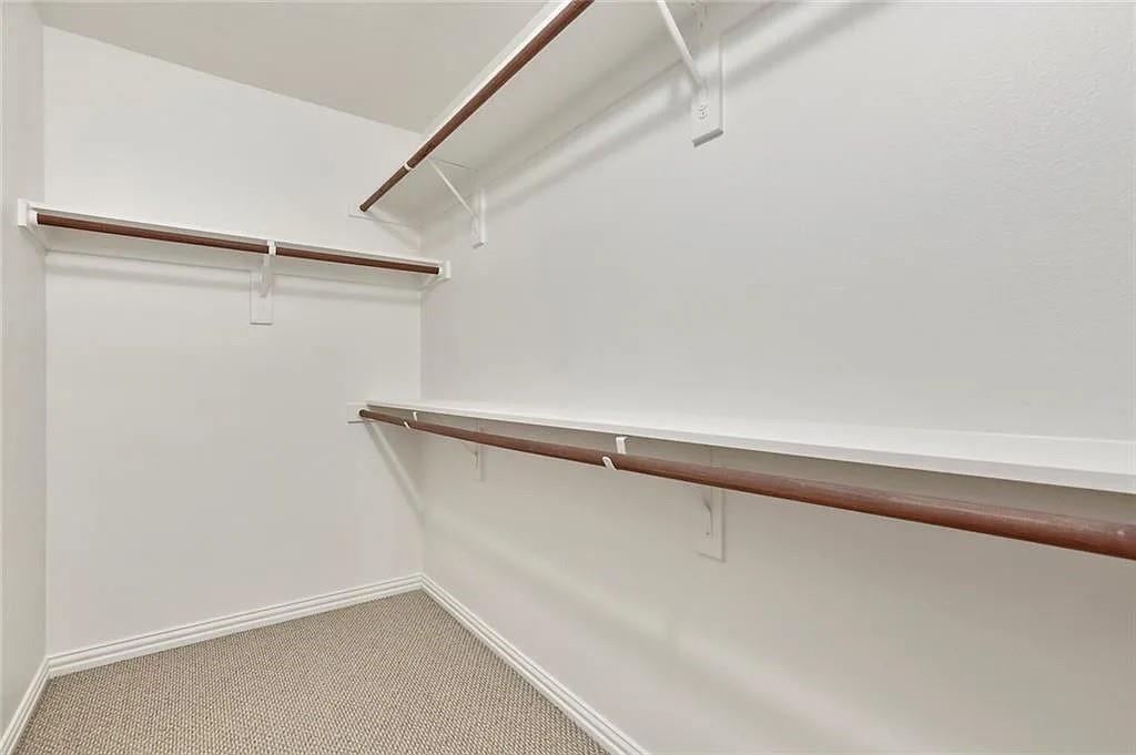 Castle Hills - Residential Lease