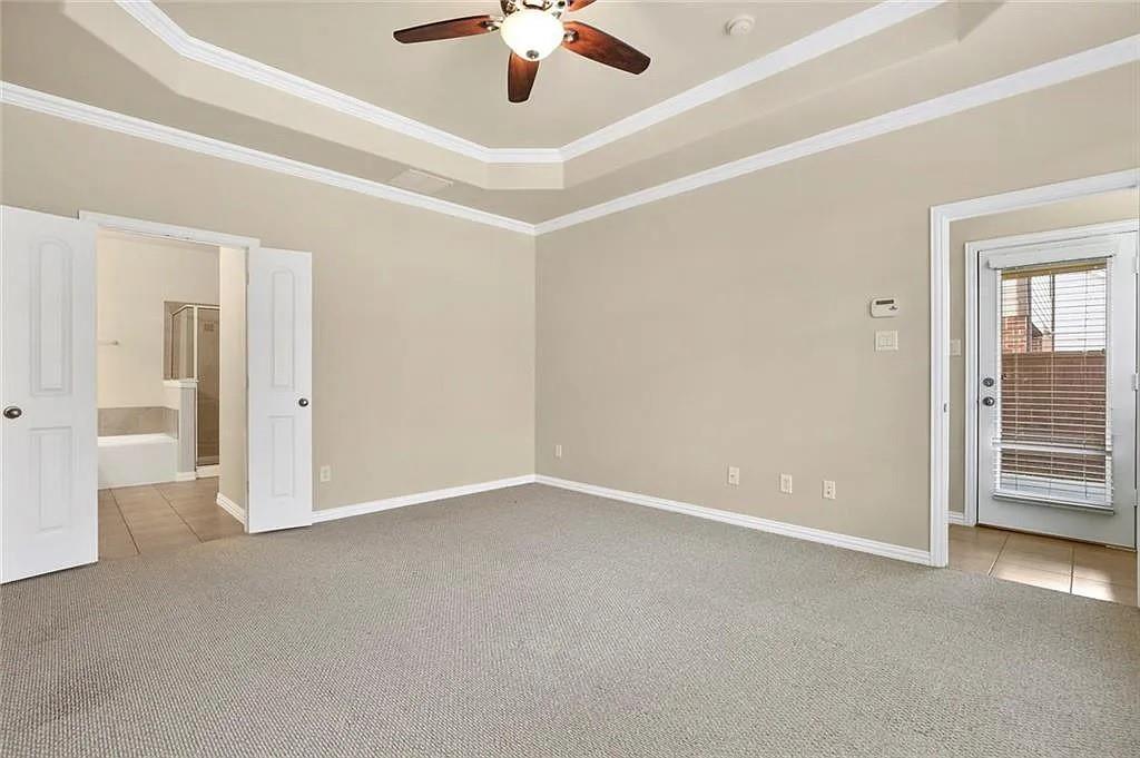 Castle Hills - Residential Lease