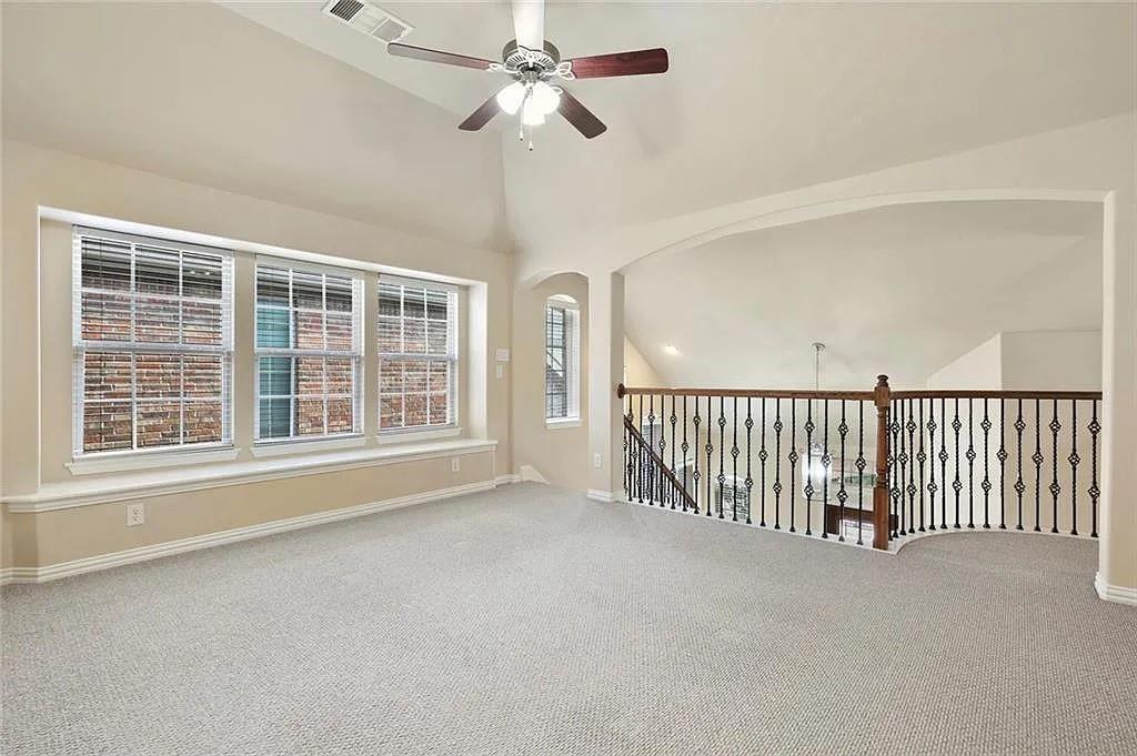 Castle Hills - Residential Lease