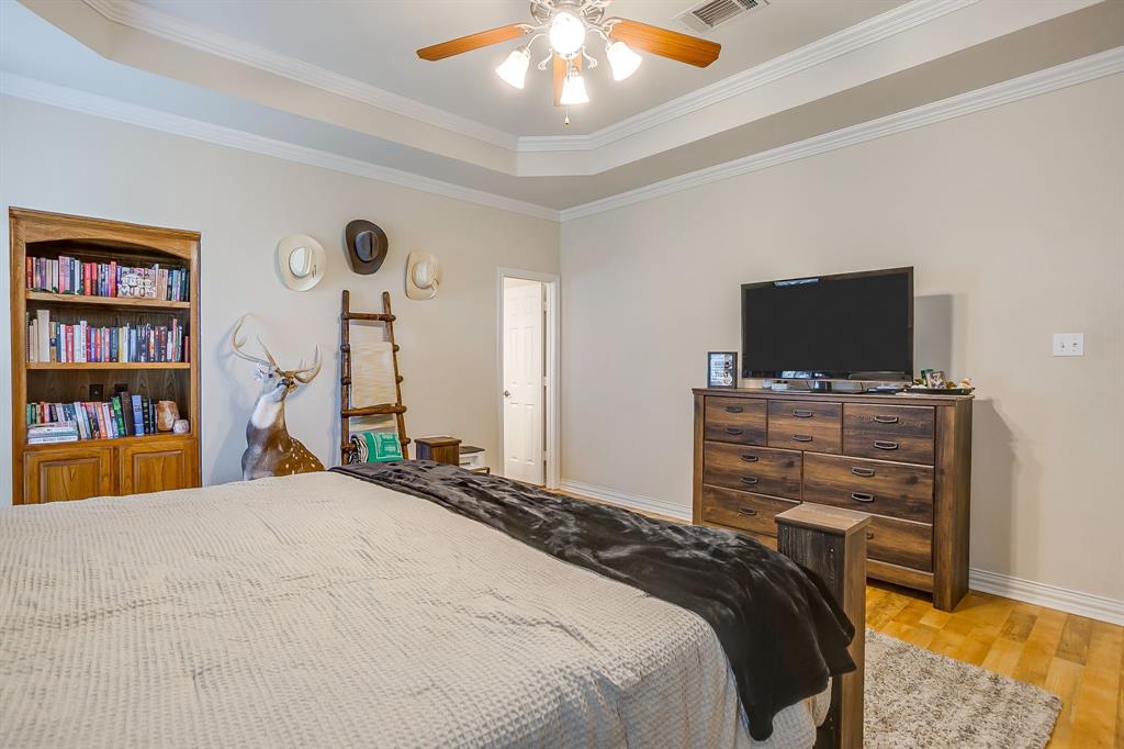 5 AC; BBB & CRR Co Sur, A-136 - Residential